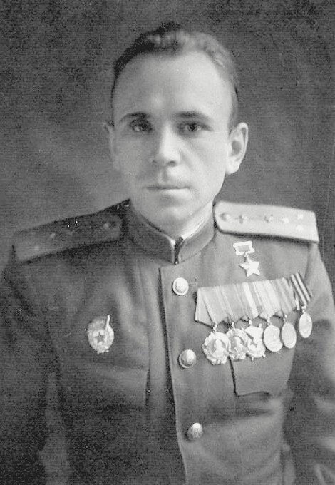 По прозвищу Муха: история подвига простого советского лётчика