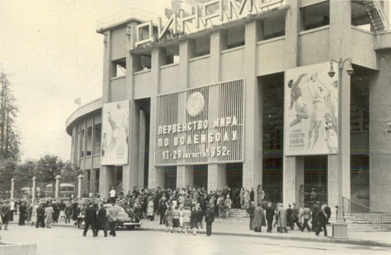 52-Прогулка по Москве 1952 года. Какой была столица 70 лет назад?