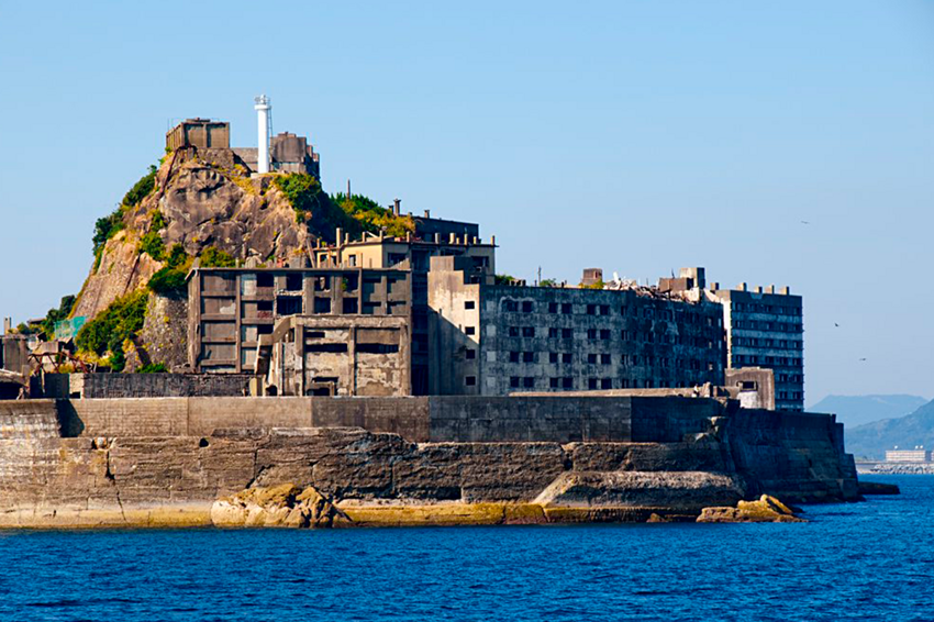 Остров Хасима: почему японцы резко покинули процветающий остров?