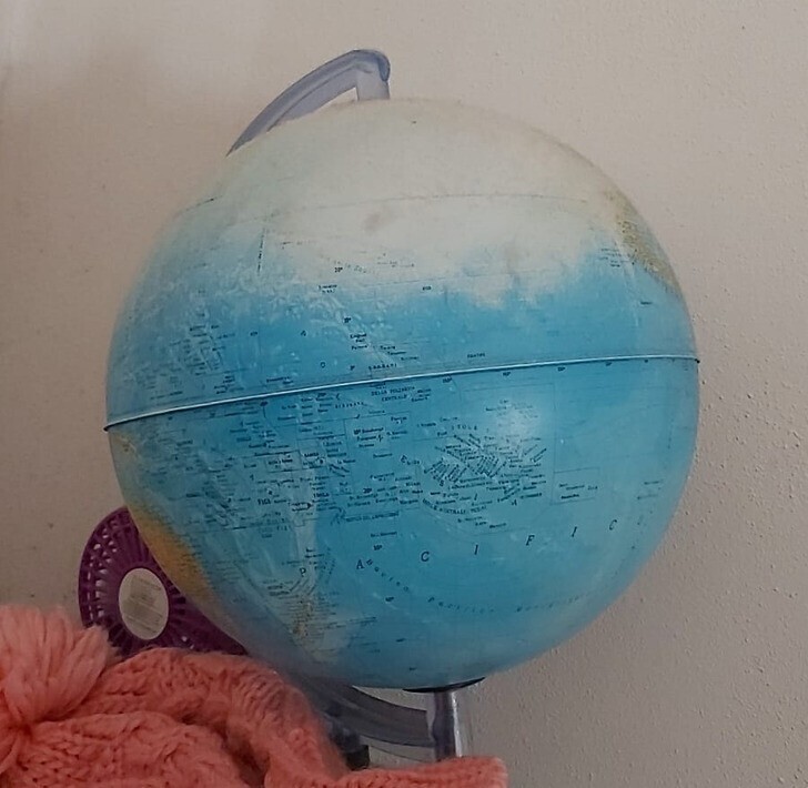 23. «Моя мама стерла часть мира, когда чистила мой глобус»