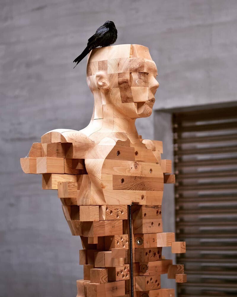 15 красивых пиксельных скульптур из дерева