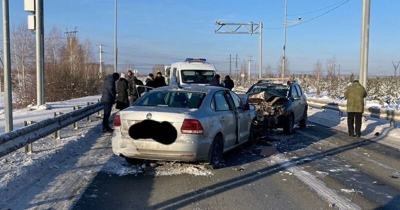 Авария дня. Смертельное лобовое столкновение на трассе под Челябинском
