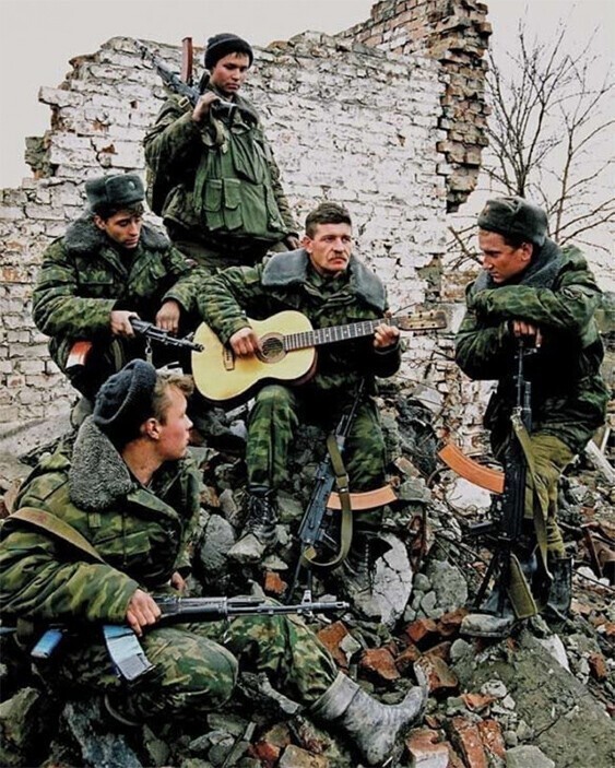Минуты отдыха во время Первой Чеченской 1994-1996 гг.