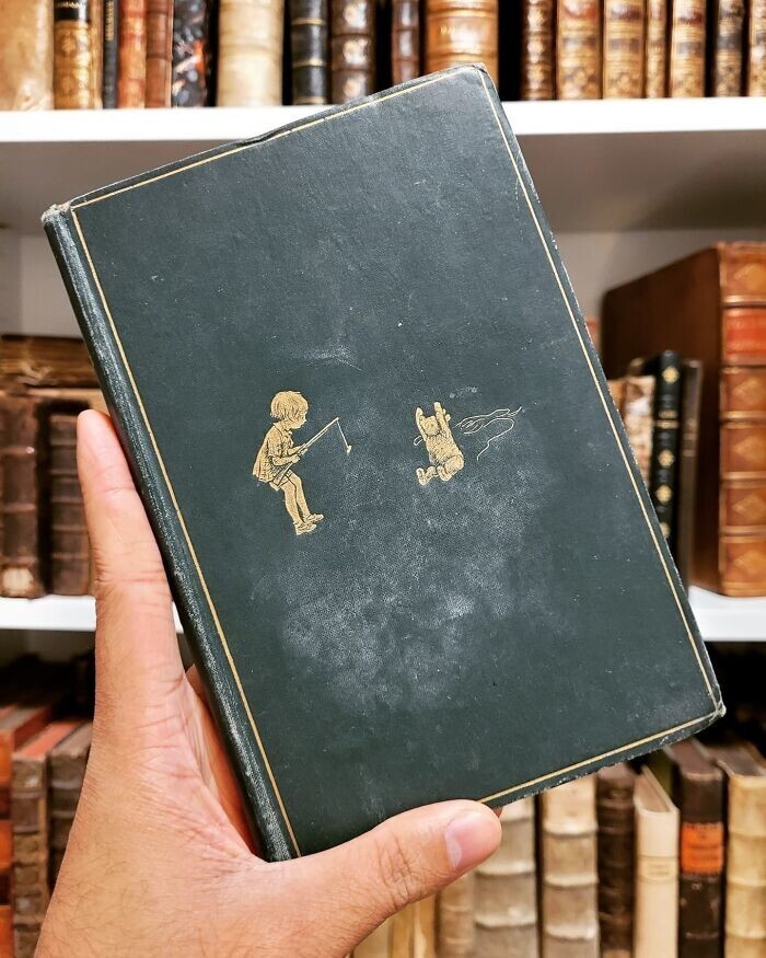 6. "Винни-Пух, 1926 год. Первое издание"