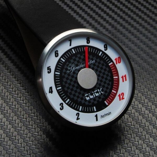 Tokyoflash Speedometer - однострелочные часы в стиле спидометра с использованием электромотора <a href="https://megafishki.ru/products/chasy-tokyoflash-speedometer-silver-white-dial" target="_blank">здесь</a>