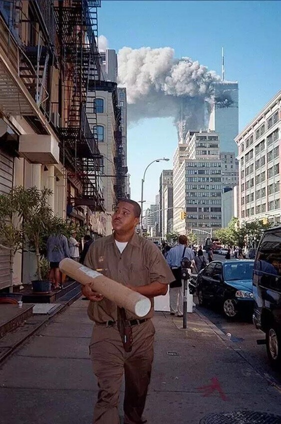 Обычный день почтальона 11 сентября 2001 года
