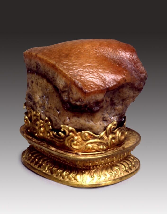 Этот реалистичный камень в форме мяса из Тайваня с "прожилками"