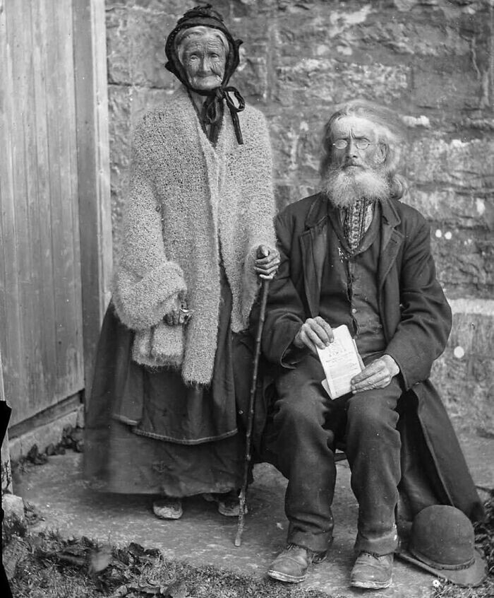 42. Мать и сын, Ирландия, 1890 г.