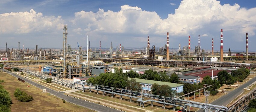 Переполох в Болгарии: нефтяное эмбарго прикроет поставки дизеля на Украину