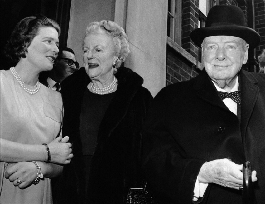 Чудесная жена и неудачные дети сэра Уинстона Черчилля