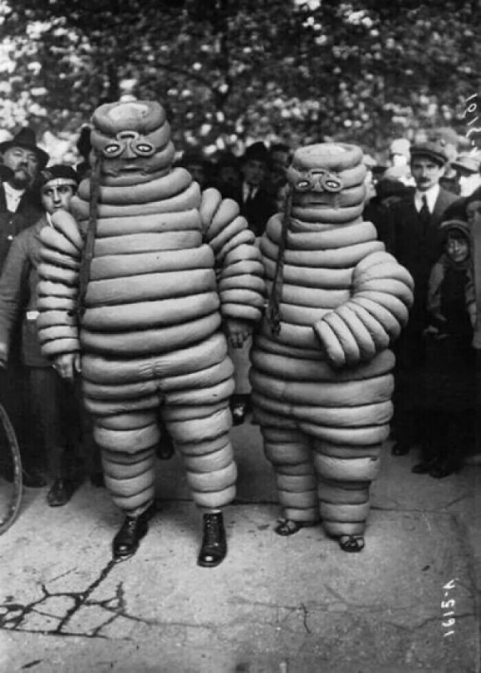 Реклама Michelin в 1910-х