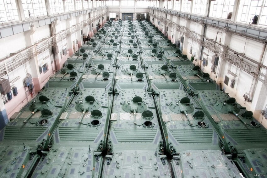 Военные концерны Европы запускают производство артиллерийских боеприпасов для Украины