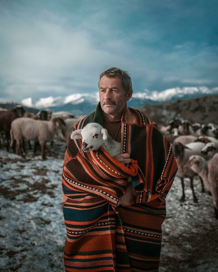 11. Пастух в горах Родопы, Болгария