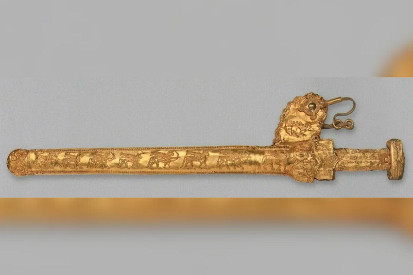 Шесть древних и загадочных мечей, найденных на территории России