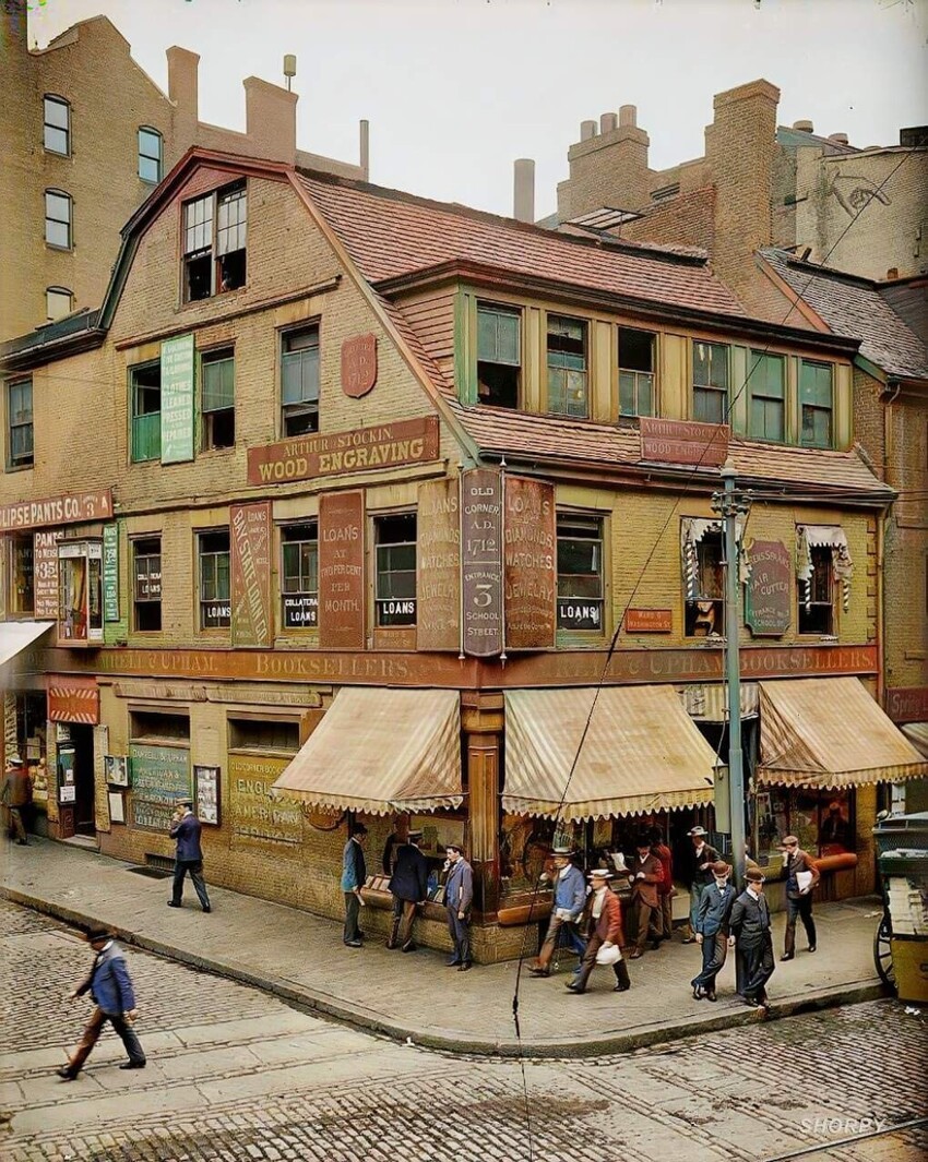 Книжный магазин. Бостон, 1900 год.