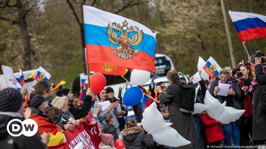  «Продолжаем раздавать нашу страну»: немцы против военной помощи Украине