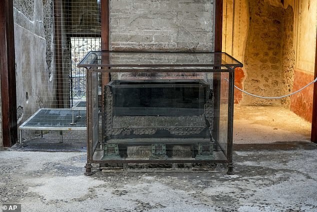 Дом в Помпеях, которым владели два бывших раба более 1900 лет назад, восстановили во всей прежней красе