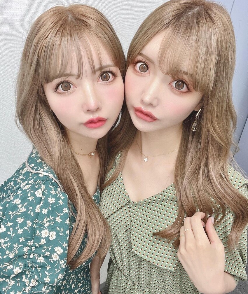 Две сестры из Японии потратили 40 миллионов иен, чтобы добиться «идеальной внешности»
