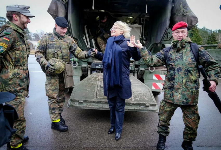 Издержки украинской авантюры: у Берлина нет денег на топливо и учения для своей армии
