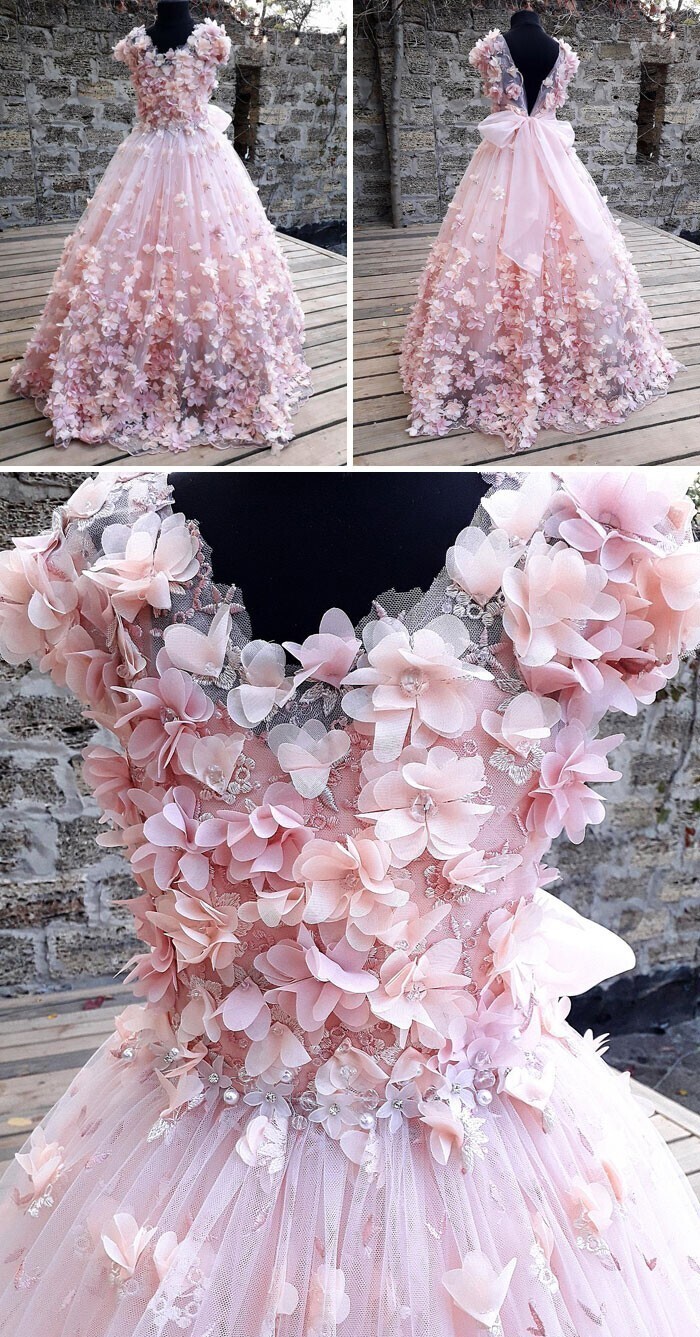 Платье из цветочков
