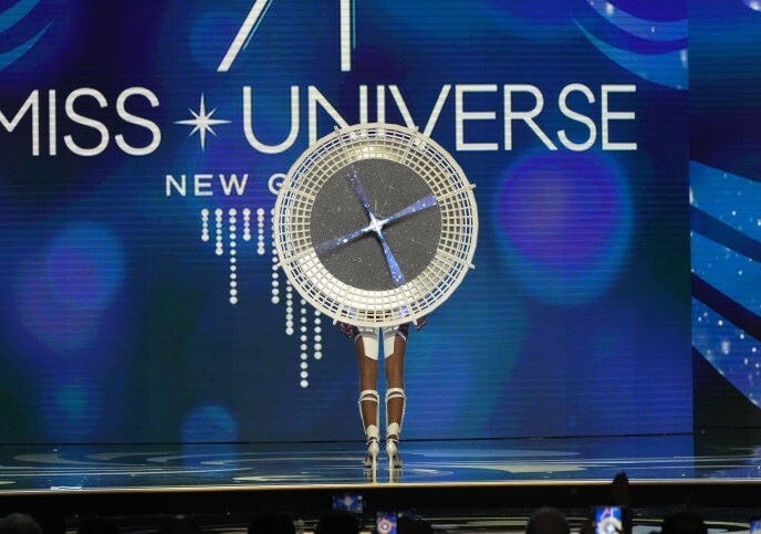Как выглядели национальные костюмы всех участниц конкурса «Мисс Вселенная»