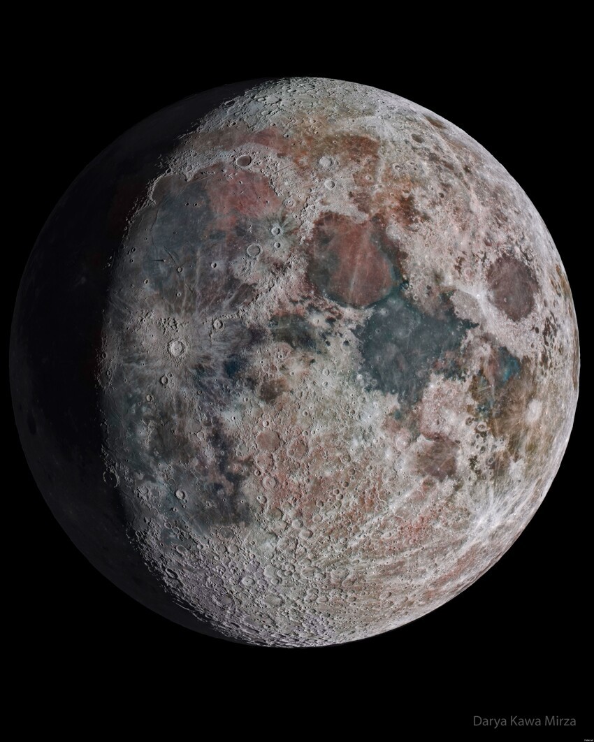 Наша Луна в действительности выглядит не так