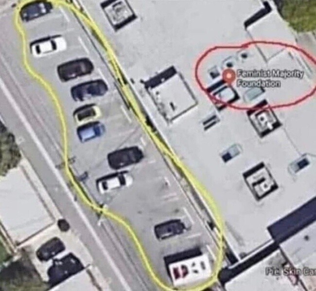 Наверное, это гадкие мужчины из другого офиса назло так паркуют машины, рядом с офисом фемок