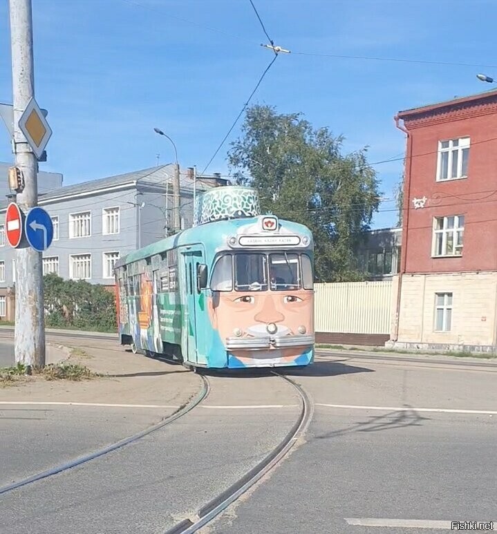 Трамвай - бабай 