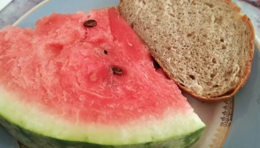 Эти продукты нельзя есть одновременно, вам станет плохо