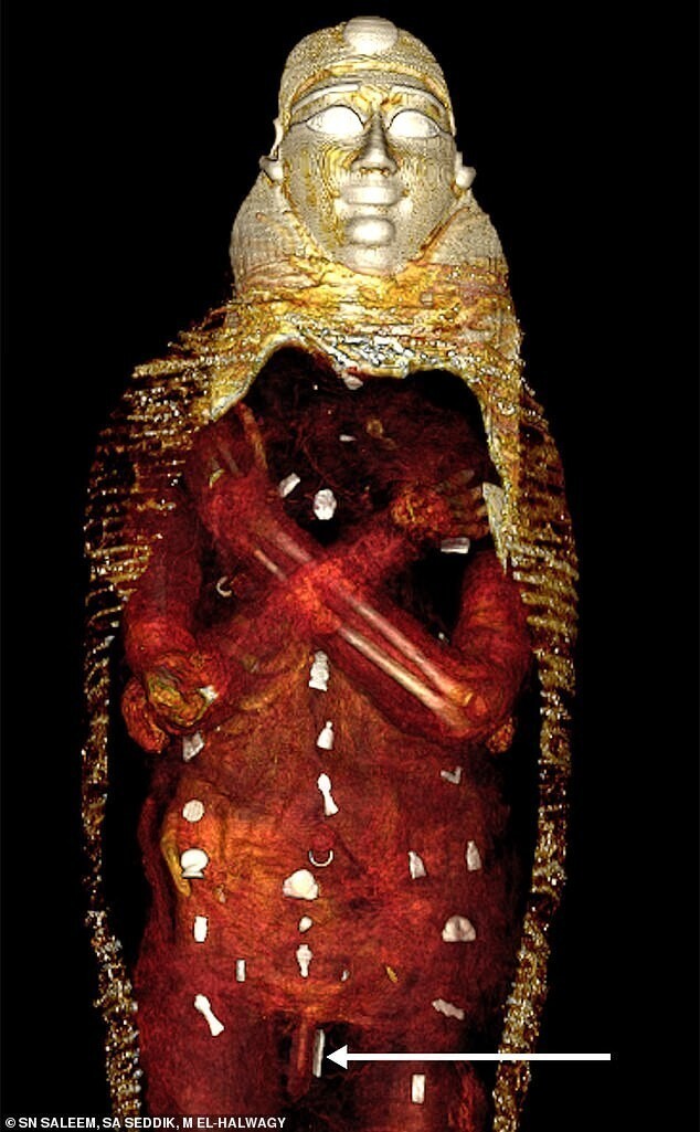 В древней мумии мальчика нашли загадочные амулеты