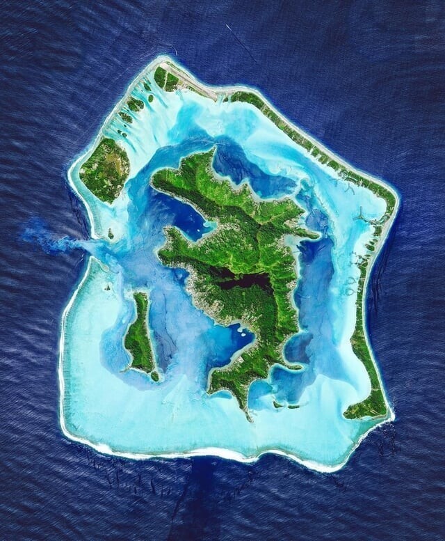 Красивый снимок с воздуха Бора-Бора, Французская Полинезия