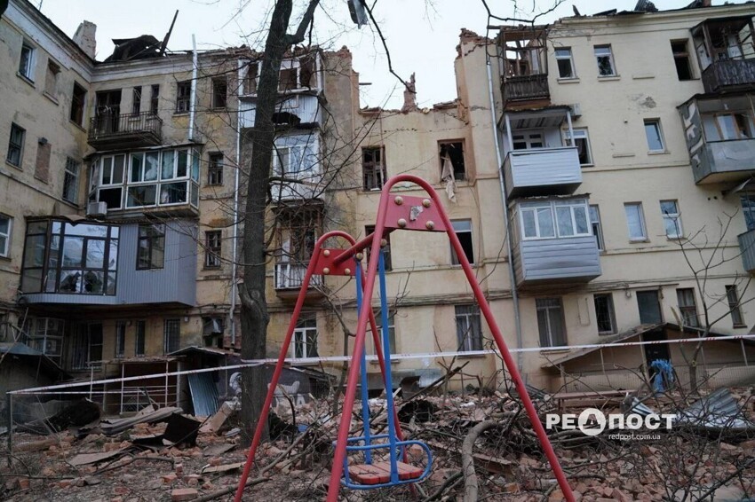 Харьков: Удар ракеты по многоэтажке. Подробности с места