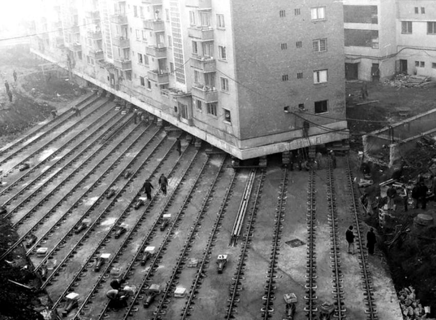 Трест по передвижке зданий: как в советские времена двигали дома