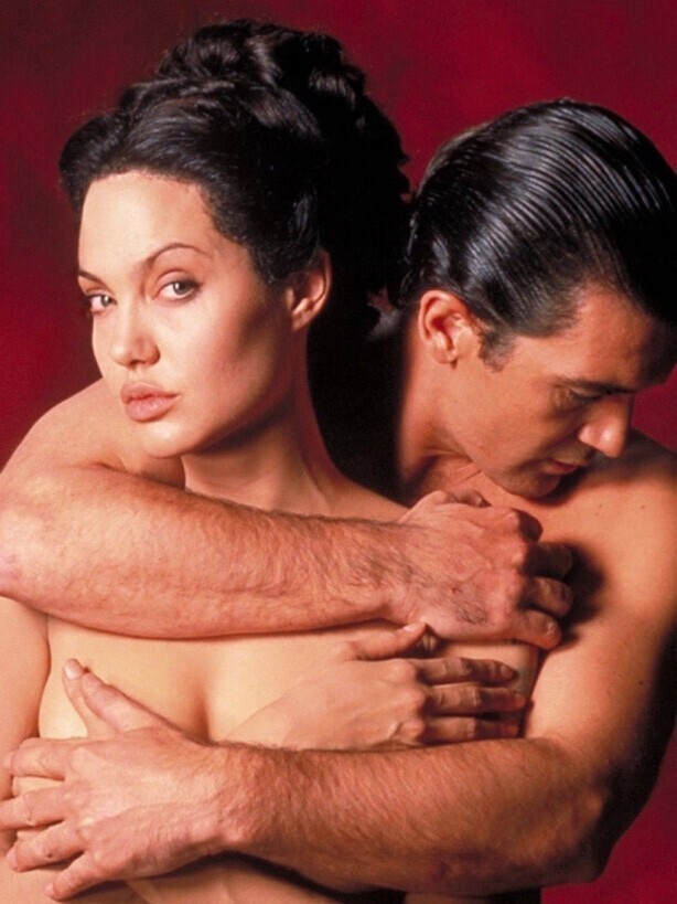 Анджелина Джоли и Антонио Бандерас в триллере «Соблазн», 2001 год