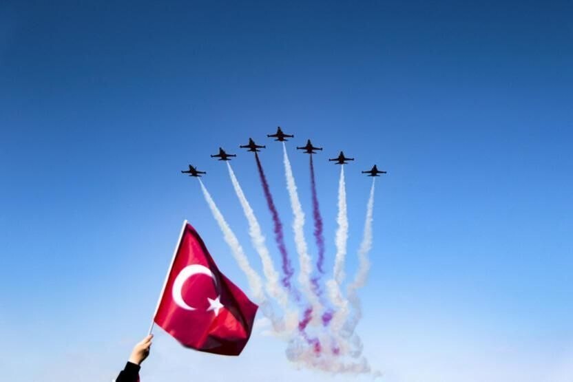 «Уберите свои вонючие руки»: Турция бьет горшки с НАТО