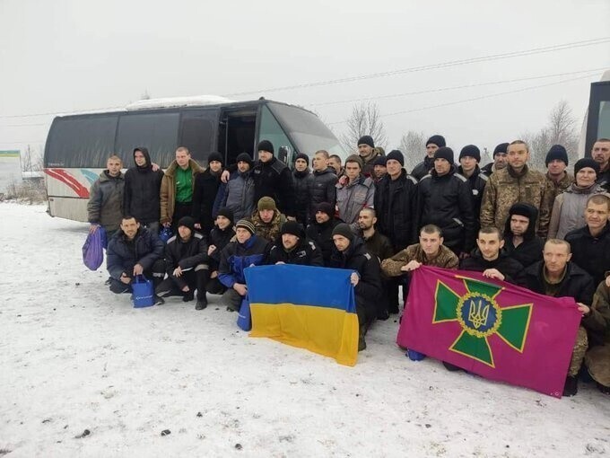 Украинские военные жалуются, что после обмена им дают всего полчаса на свидание с женой или мужем, а потом снова отправляют на фронт