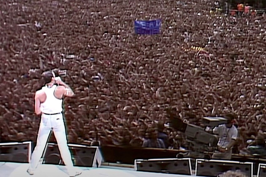20. "Выступление Queen на фестивале Live Aid в 1985. По видео понятно, что это было невероятное событие, но быть там и прочувствовать все это — совсем другое дело"