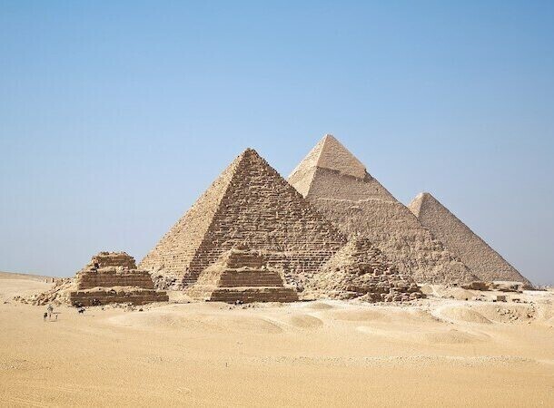 11. Пирамиды Гизы