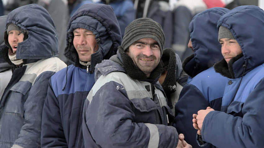 Мигрантам хотят ужесточить условия пребывания на территории России