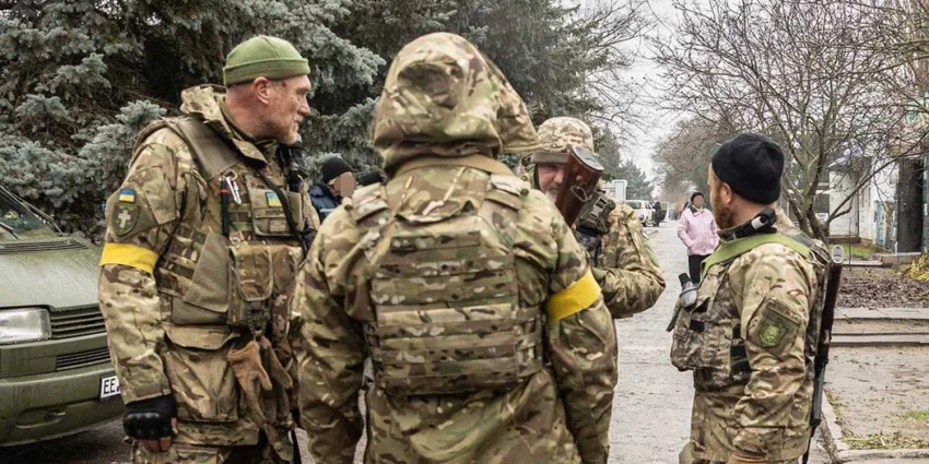На Украине компенсируют нехватку солдат за счет пожилых людей