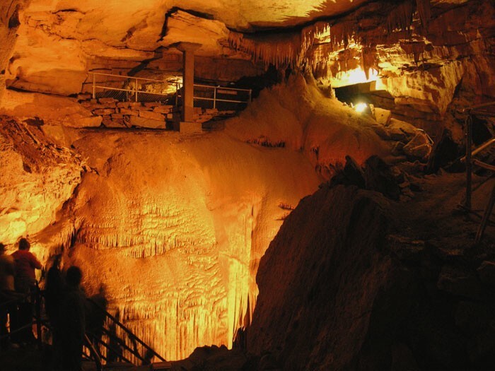 8. В американском штате Кентукки больше пещер, чем в любом другом месте на Земле