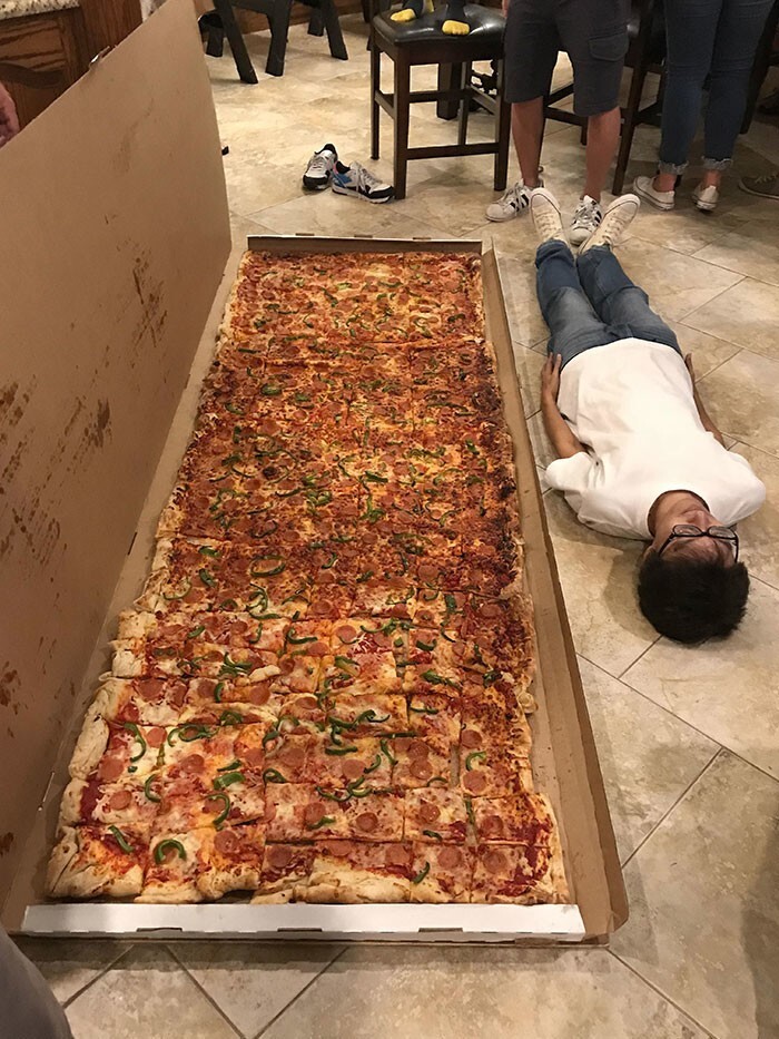 Эта пицца из Берлстоуна, Техас, считается самой большой находящейся в свободной продаже