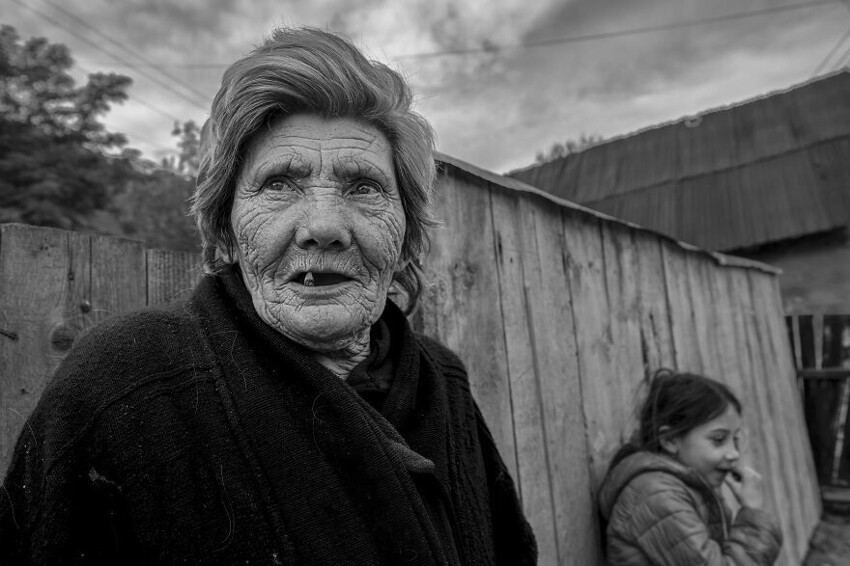 "Женщины мира - Румыния", серия "Красота и сила", Орна Наор