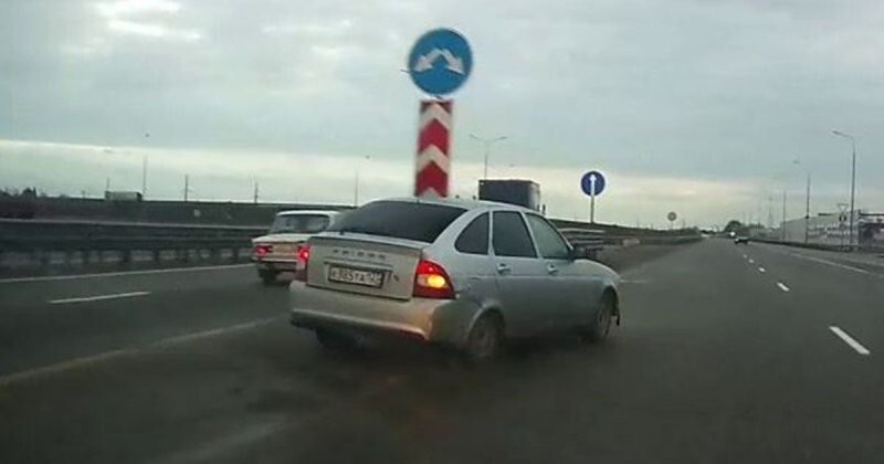 Попасть в Краснодар любой ценой: водитель "Приоры" едва не устроил ДТП