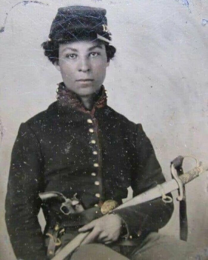 16. Портрет Кэти Уильямс по прозвищу "Солдат-Буйвол", 1862 год. Она притворилась мужчиной, чтобы сражаться за «Север» в Гражданской войне в США.