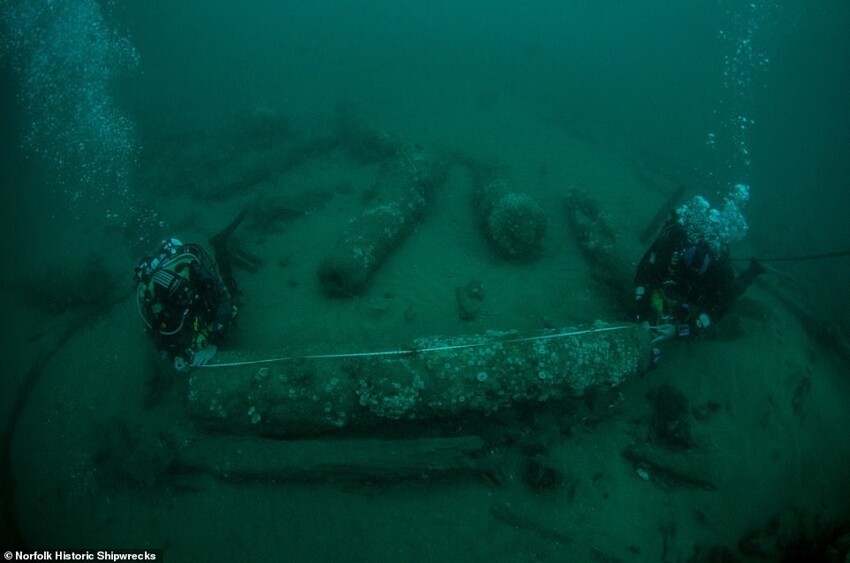 Исследователи засняли 350-летний корабль, затонувший с королем на борту