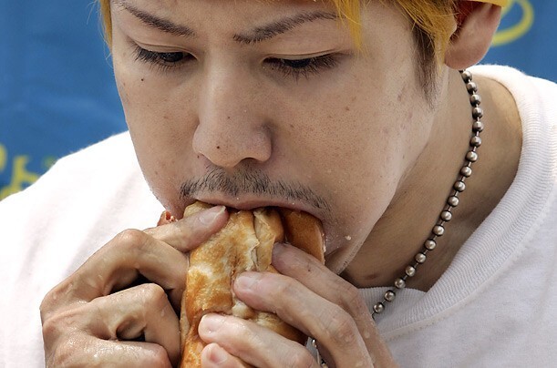 Такеру Кобаяши: наелся гамбургеров