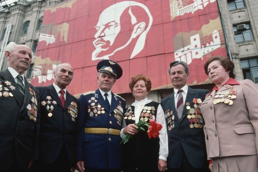 Интересные фотографии времен СССР от Юганск за 02 марта 2023