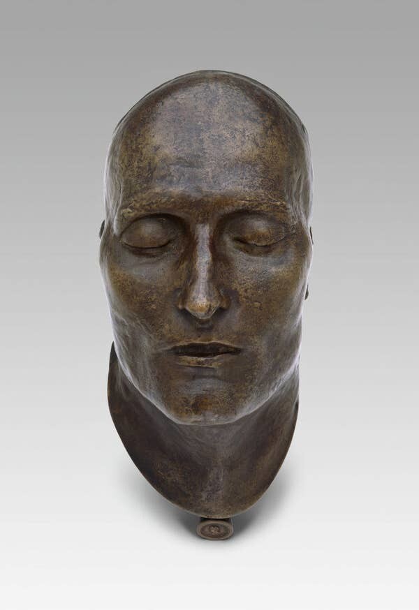 Посмертная маска Наполеона, созданная 7 мая 1821 года