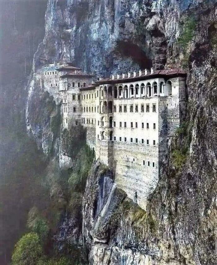 4. Монастырь Сумела в Трабзоне, Турция